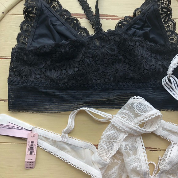 Victoria’s Secret 2 for 1 bras - Picture 2 of 2